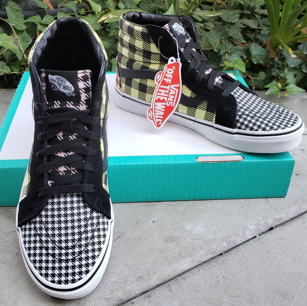 80's Inspired Plaid Sk8-Hi VANS - Picture 9 of 13